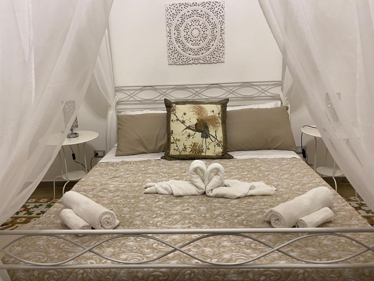 La Casa Di Nonna Titina Apartment Lecce Ngoại thất bức ảnh