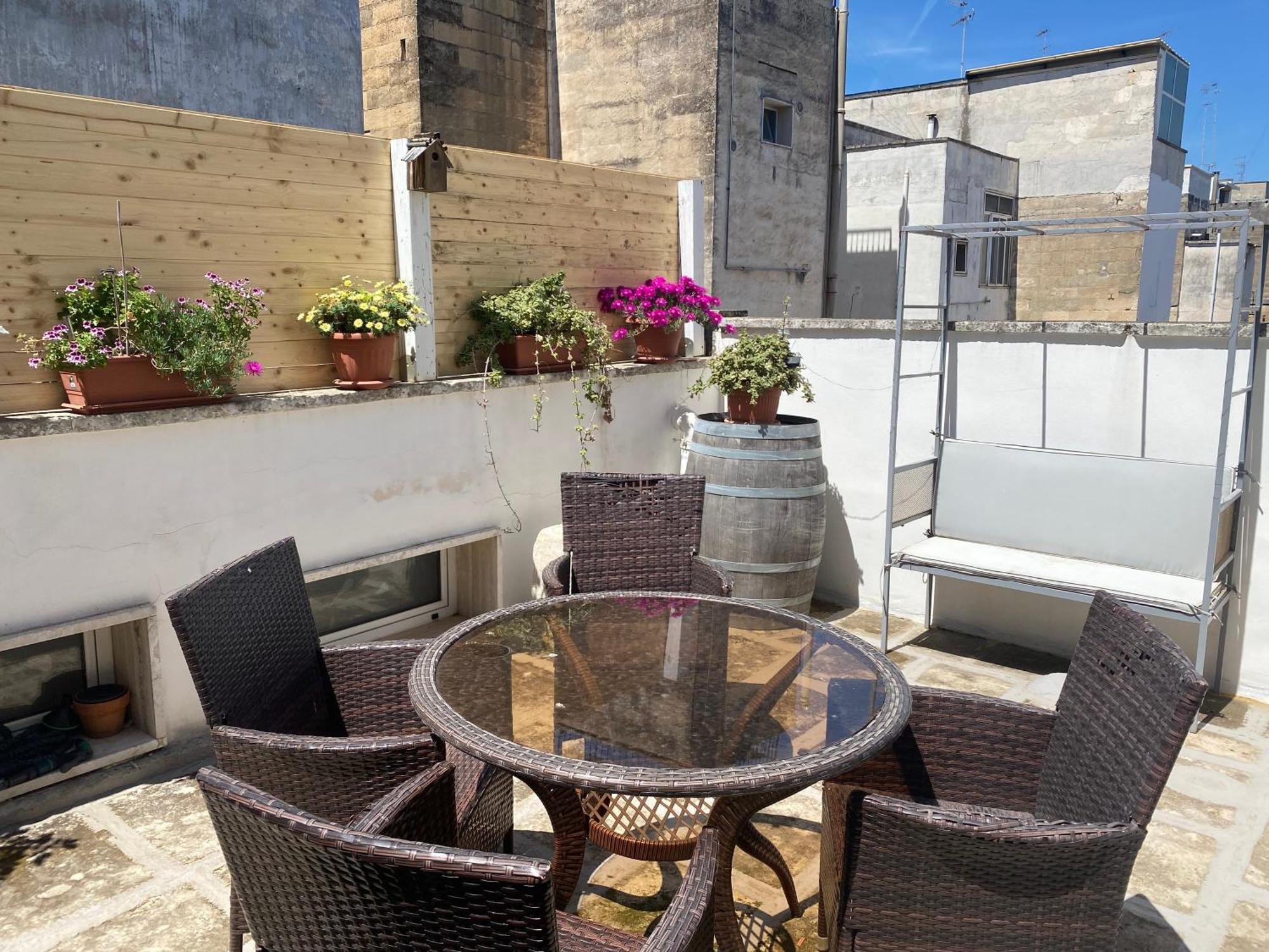 La Casa Di Nonna Titina Apartment Lecce Ngoại thất bức ảnh